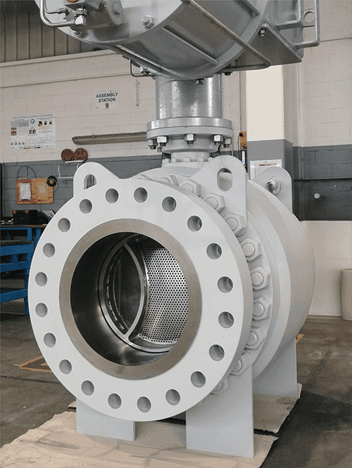 DBX Shield LNG valve with bolted flange in industrial facility.