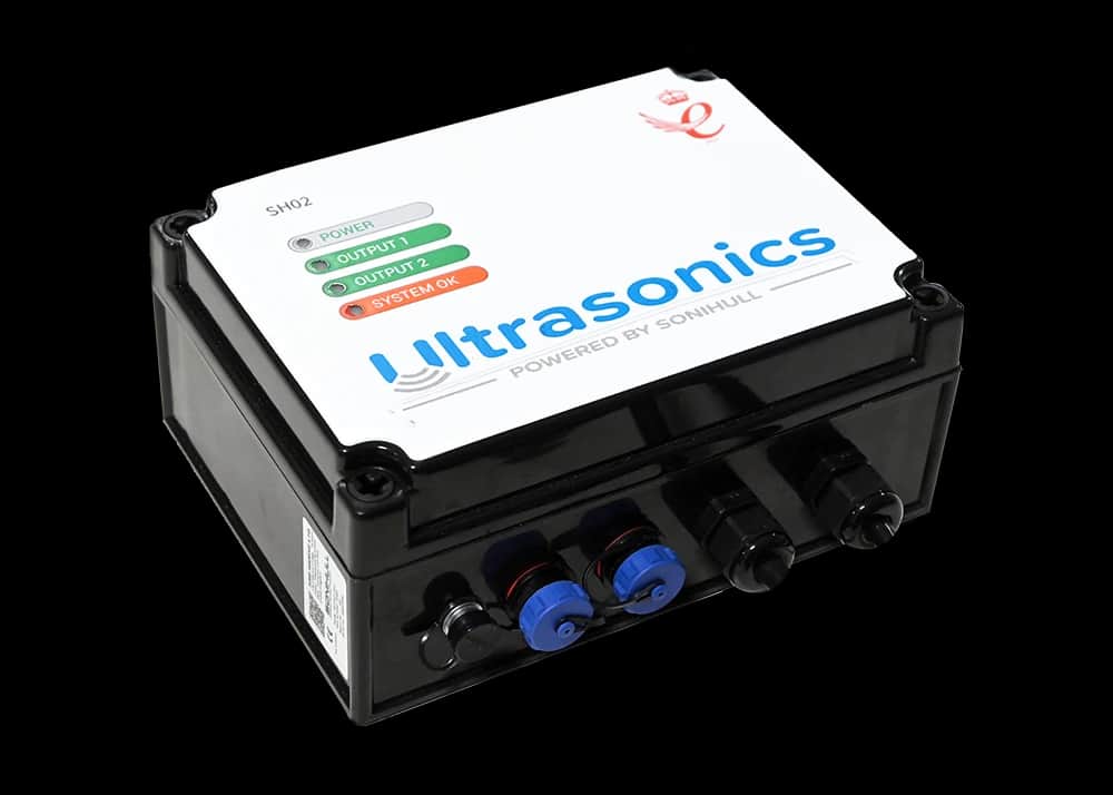 Ultrasonic antifouling device with white top panel, indicator lights, and multiple connectors.